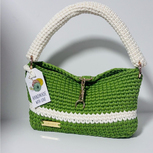 102-Stylish Handmade Green and Off-White Crochet Shoulder Bag - Picture 4 of 5